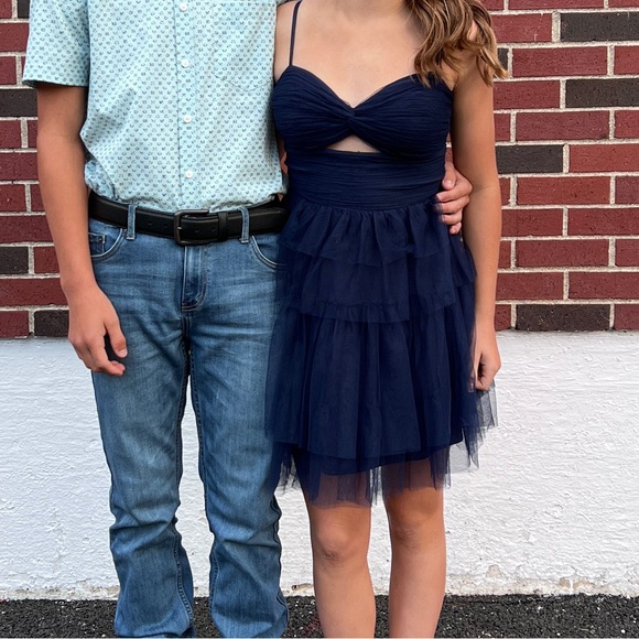 Blondie Nites Alice Navy Blue Dress Cutout size 1 excellent Condition - Picture 4 of 4